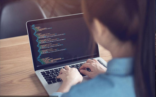 博白 api php源码,下载的php源码怎么运行呢？